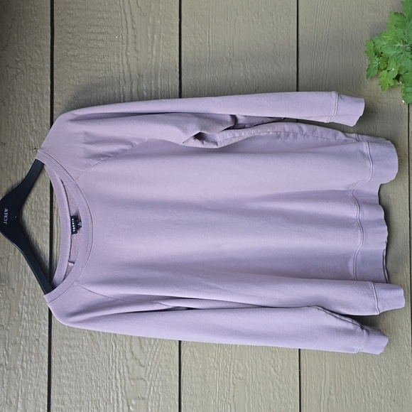 Torrid Classic Fit Ultra Soft Fleece Crew Neck Raglan Sweatshirt 2x - Picture 7 of 9